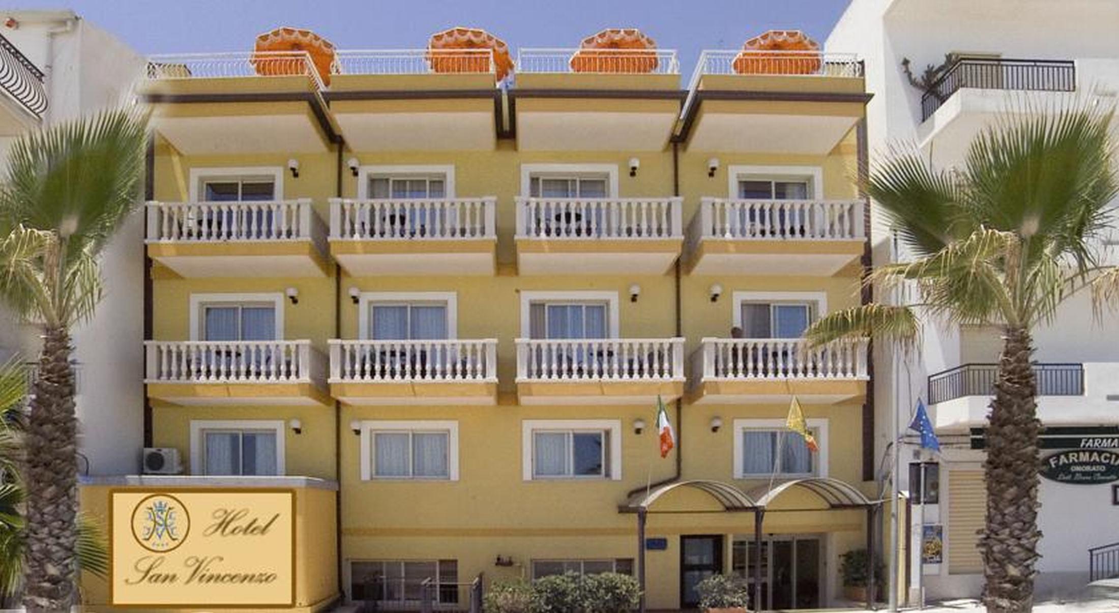 Hotel Orizzonte Летоянни Экстерьер фото