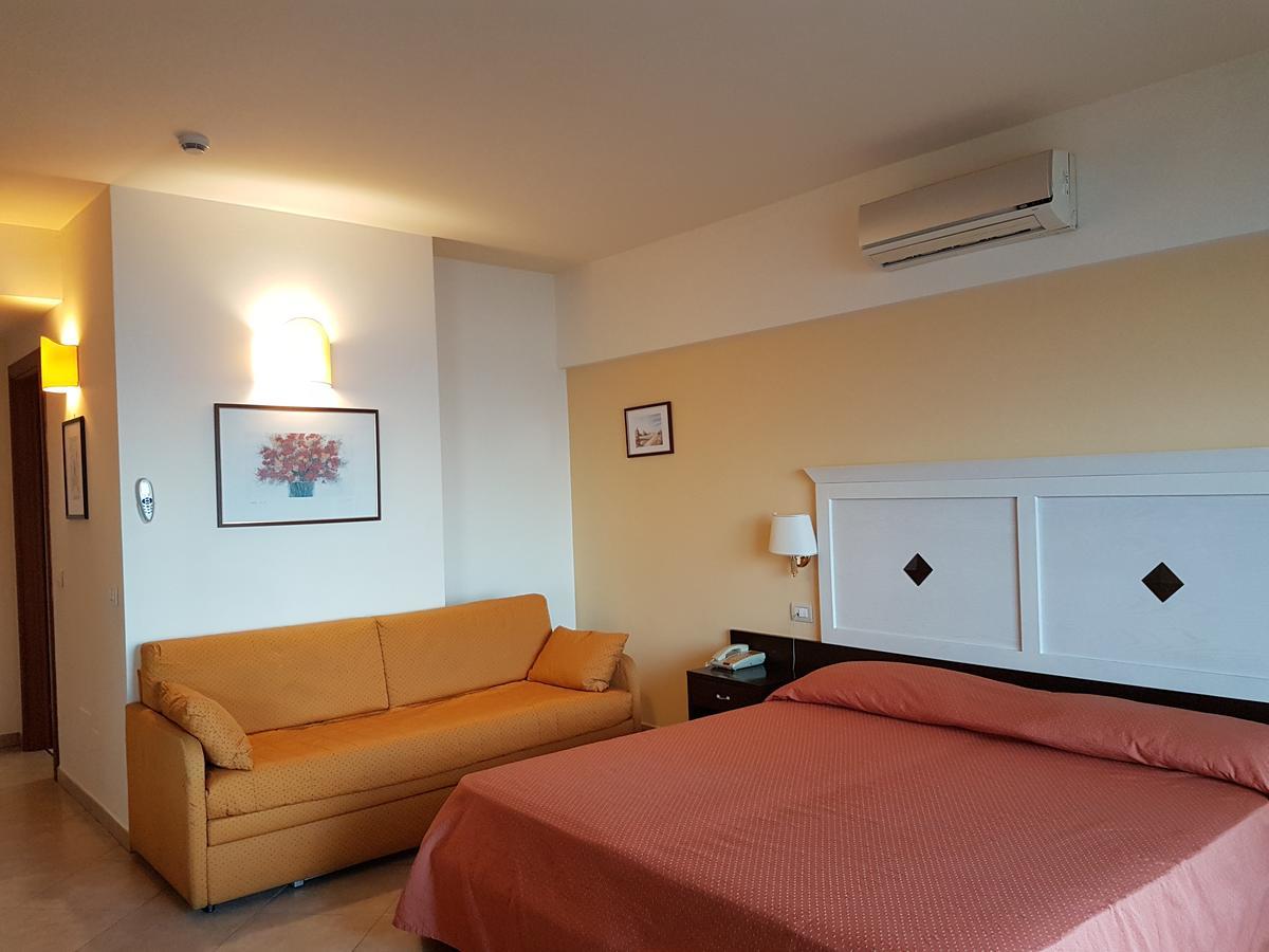 Hotel Orizzonte Летоянни Экстерьер фото